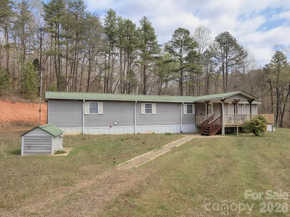 134 Lynns Ln, Statesville, NC 28677