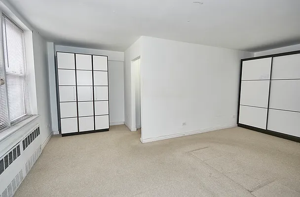 Sold by Keller Williams Realty Landmark | media 26