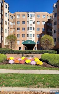 290 Anderson St APT 5B, Hackensack, NJ, 07601