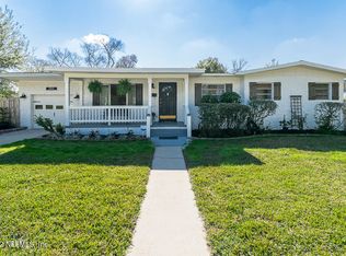 6442 Sage Dr, Jacksonville, FL 32210