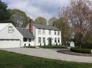 9 Book Hill Rd, Essex, CT 06426