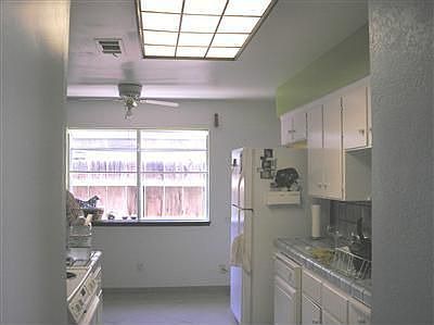 3rd image of 4607 N Lafayette Ave