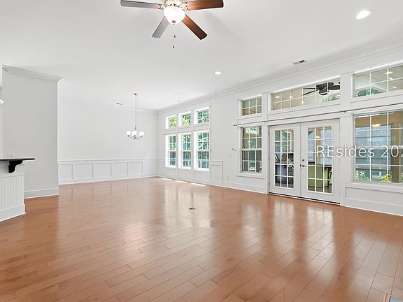 5th image of 23 Dove Tree Ln