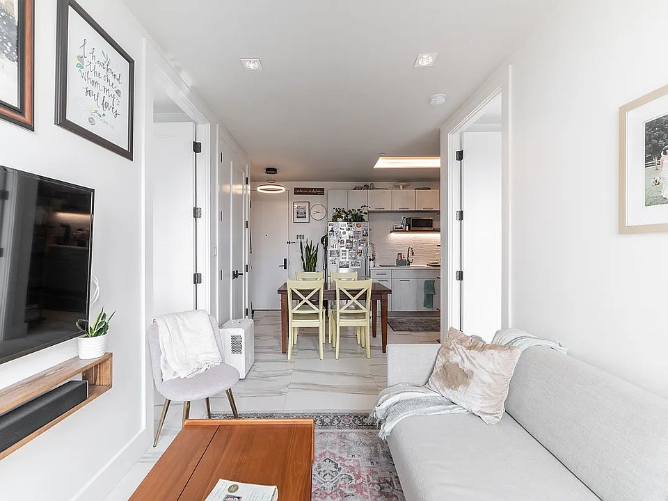 1st image of 73 Starr St APT 4C