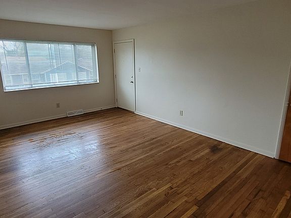 5th image of 710 Stevenson Ave APT 3