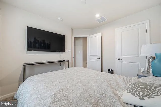8719 Stevenson Ln — Photo 16