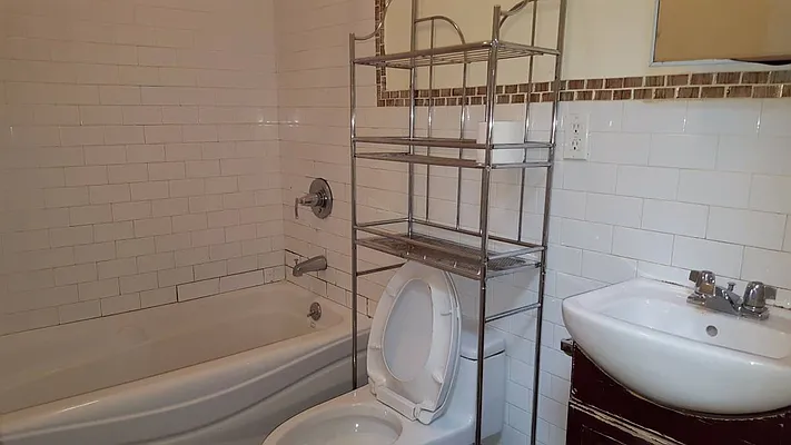 Rented by Rennit Inc. | media 13