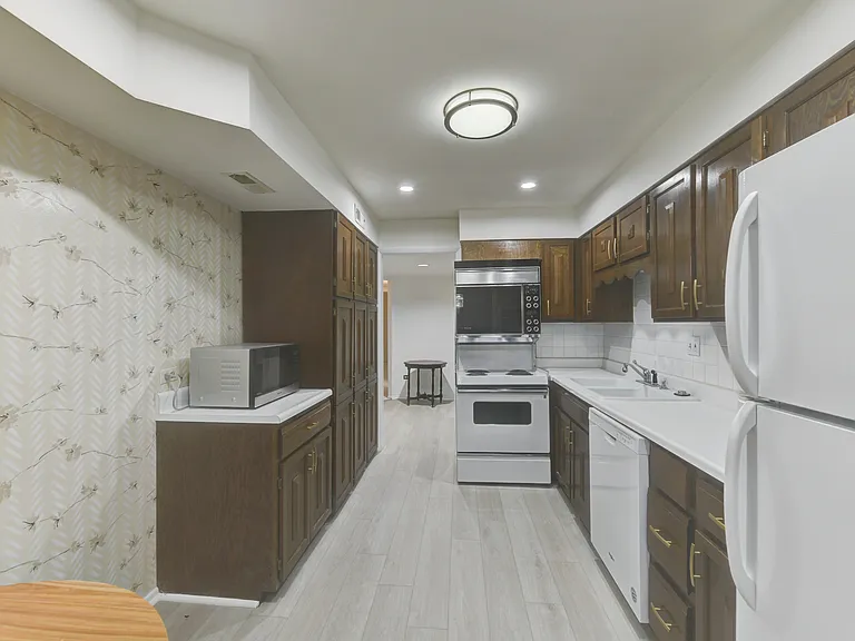 8750 Harrison Ave #411 — Photo 10