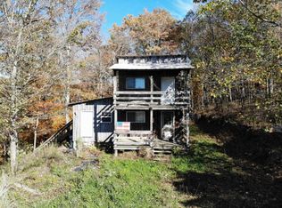 3677 Chestnut Flat Rd, McKee, KY 40447