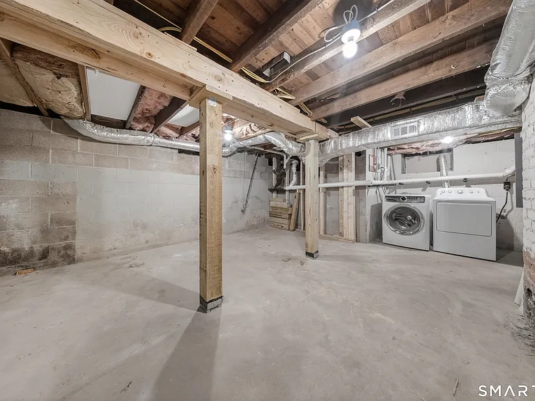 207 Hillcrest Rd — Photo 18