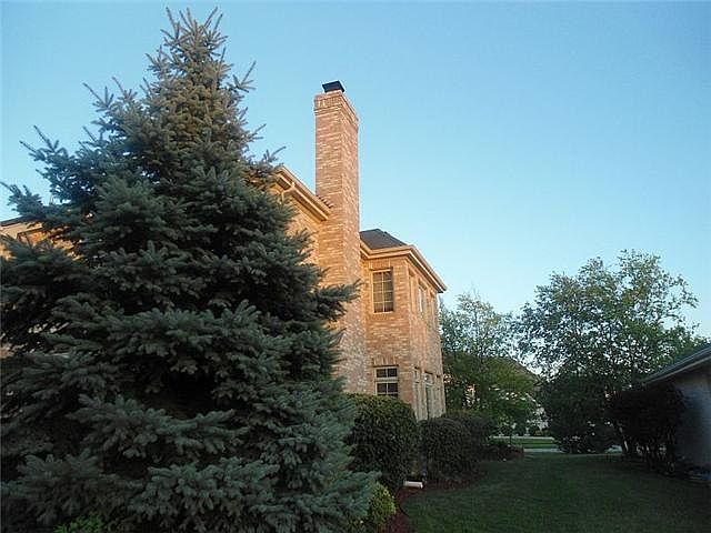 2nd image of 3835 Troon St
