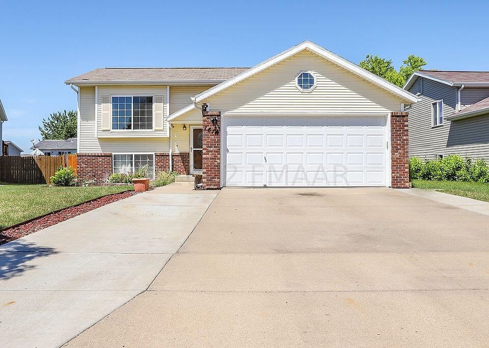 1st image of 1416 Sheyenne Park Ct