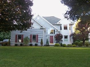 15 Bernett Dr, Fredonia, NY