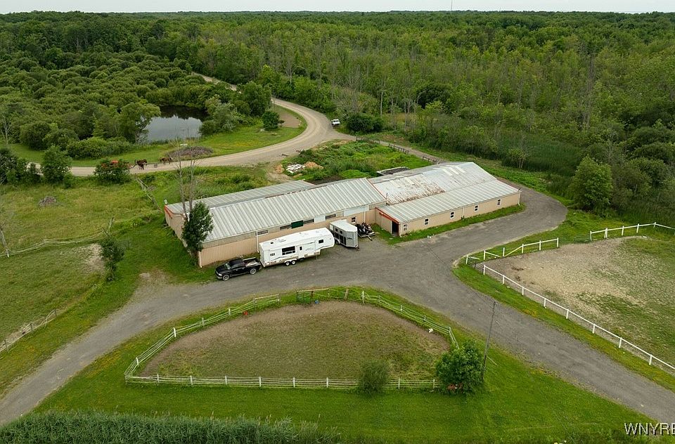 1st image of 7452 Southwestern Blvd #15