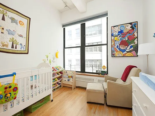 Sold by Sotheby's International Realty | media 25