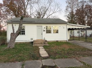 1244 Midway Ct, Marion, IL 62959