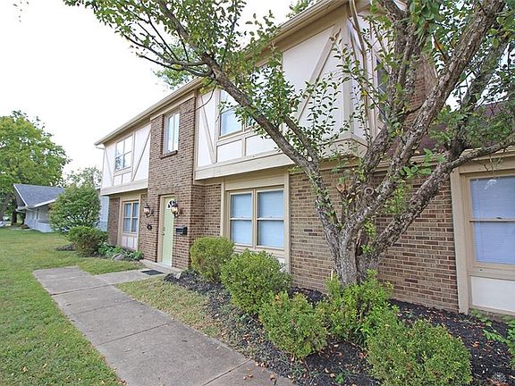 3rd image of 3925 Bradwood Dr