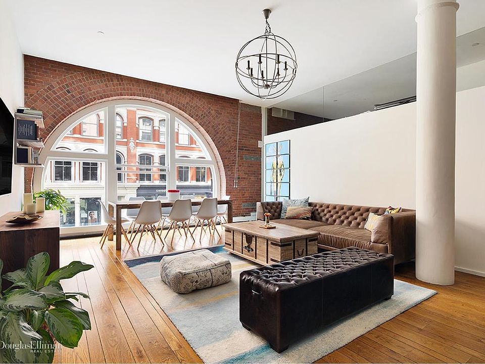 1st image of 21 Astor Pl APT 2H