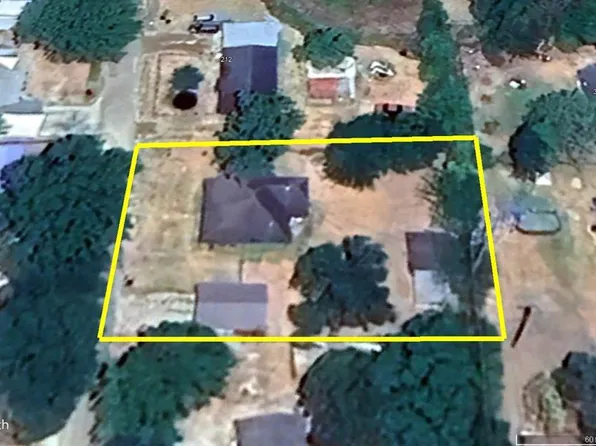 210 Fears St, Pineland, TX 75968