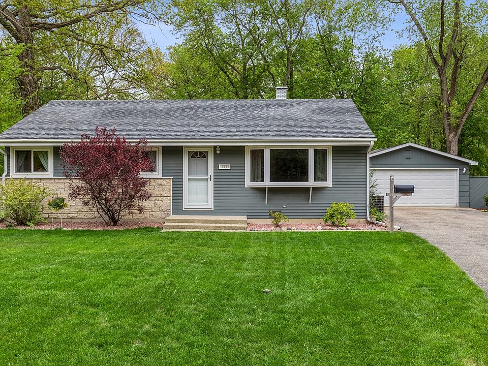1st image of 16081 W Des Plaines Dr