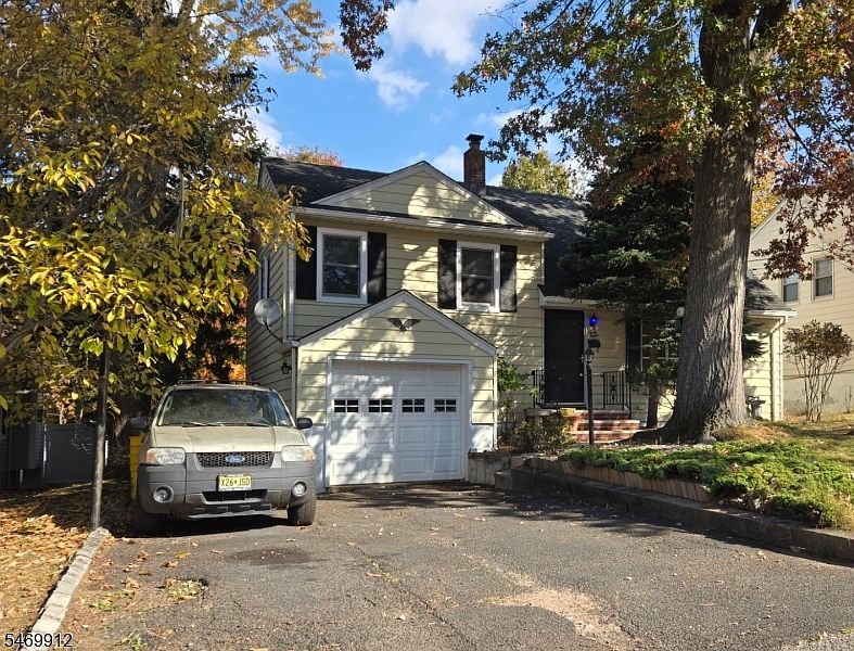 1st image of 48 Essex Rd