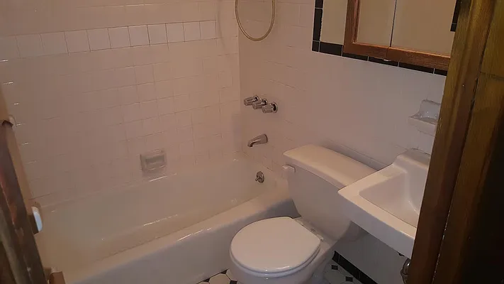 Rented by Guidance Realty Corp. | media 20