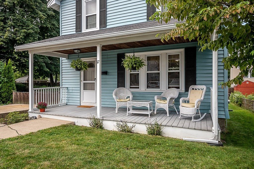 17 Bayard St, Dedham, MA 02026 | Zillow