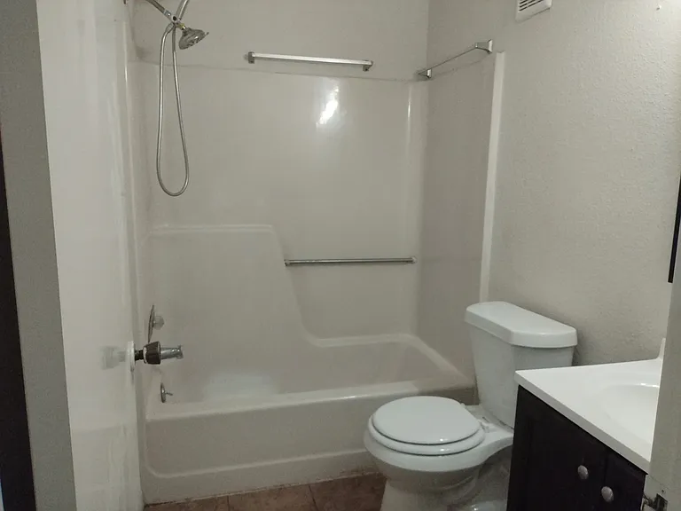 13016 Wirevine Ln — Photo 23