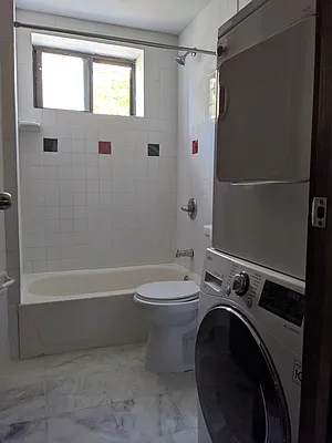 Rented by PocketBroker Inc | media 23