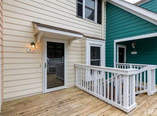 214 Colonial Townes Ct, Cary, NC 27511