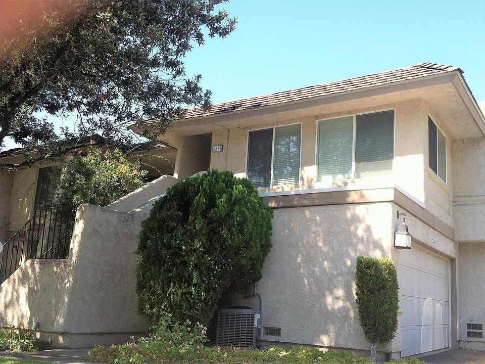 1st image of 3748 Summershore Ln