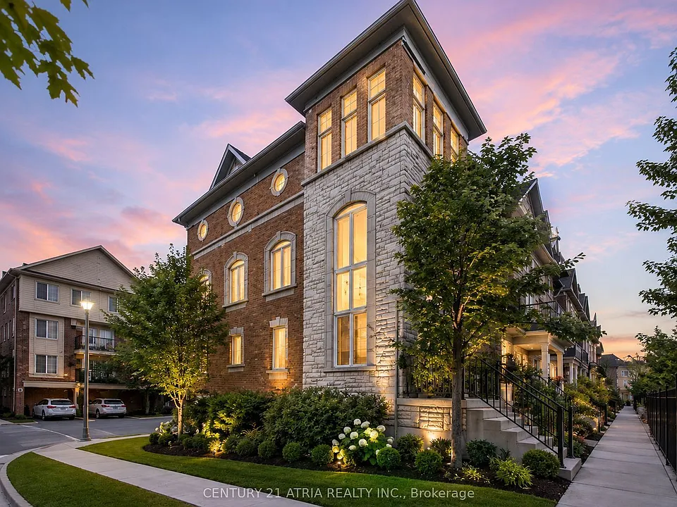 92 Louisbourg Way