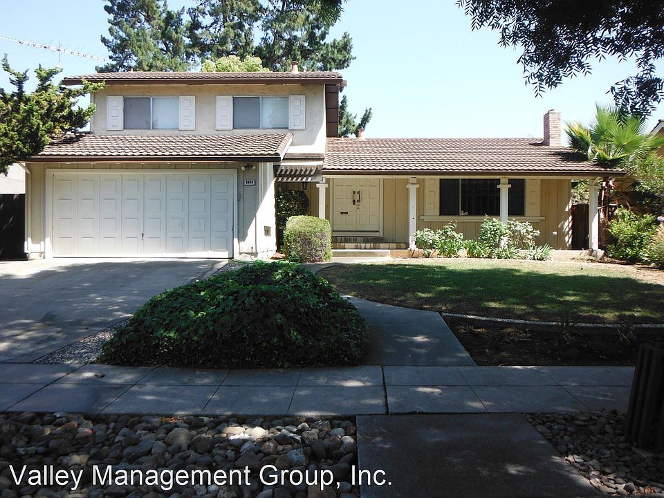 1st image of 6686 Mount Hope Dr