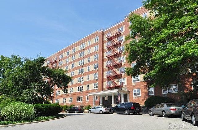 2nd image of 7 Balint Dr APT 326