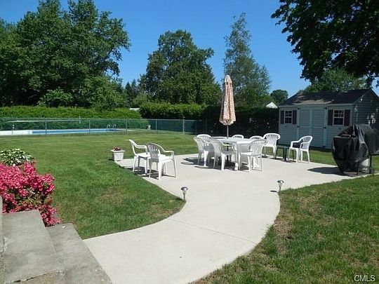 2nd image of 26 Shelview Dr