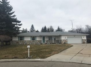 3093 Old Farm Ct, Flint, MI 48507