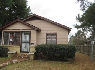 1449 Fernwood Dr, Jackson, MS 39213