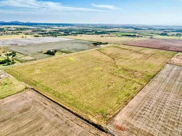 4 East County Rd #159, Altus, OK 73521