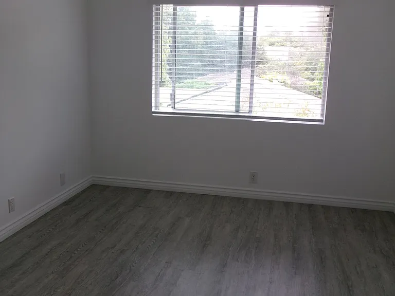 1701 Anacapa St #31 — Photo 9