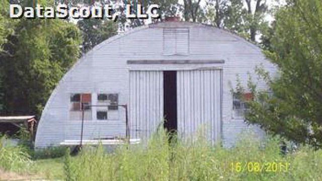 2nd image of 172 2nd St #64