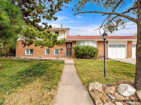 6615 Evers Blvd, Cheyenne, WY 82009