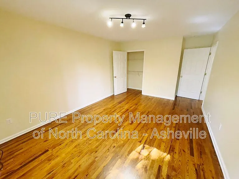 15 Spring Village Ln — Photo 12