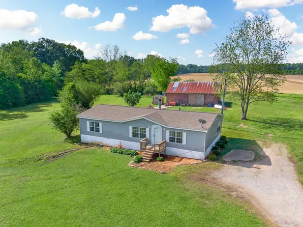 2765 Thorpe Dr, Mason, TN 38049