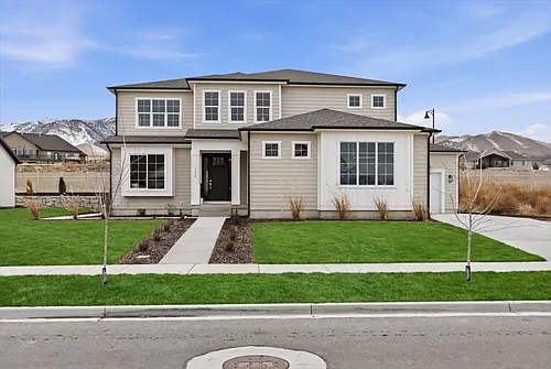 3559 S Garibaldi Way Photo 1