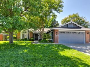9266 Whittemore Dr, Elk Grove, CA 95624
