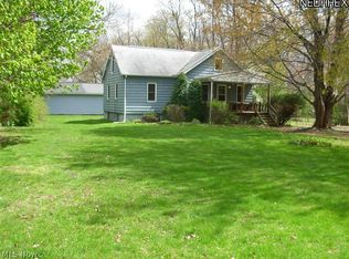 1999 S Gregg Rd, Akron, OH 44306