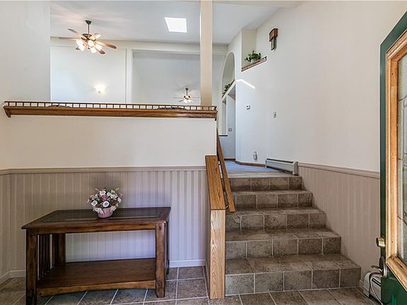 2nd image of 7553 Bluegrass Blvd