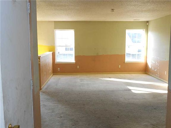 5th image of 9105 Bagley Dr