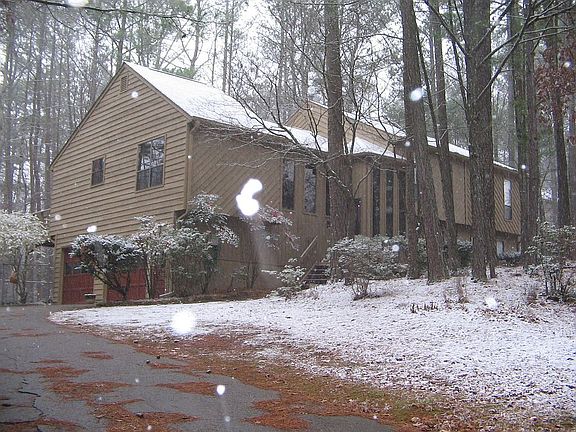 1034 Rockcrest on a rare snow day