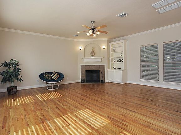Fireplace and hardwoods. Move in ready.